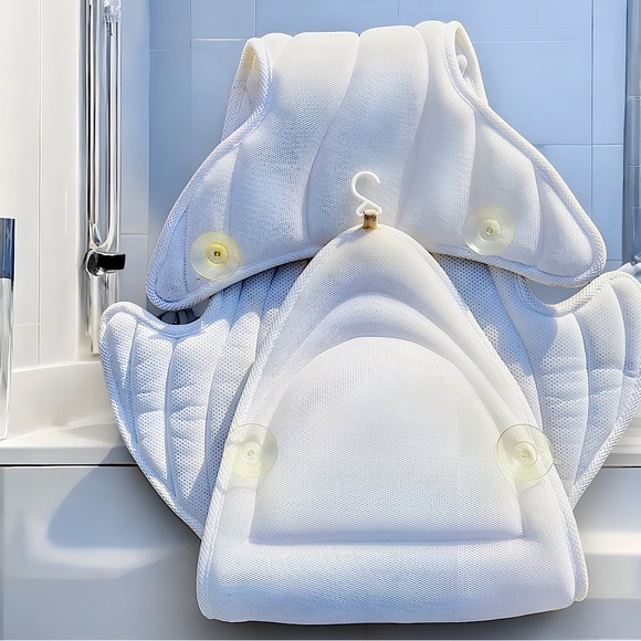 Shark-Shaped Full-Body Bath Pillow Mat: Quick-Dry and Machine Washable - Picture 9 of 12